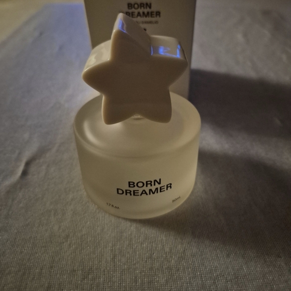 CHARLI D'AMELIO BORN DREAMER - Picture 3 of 3